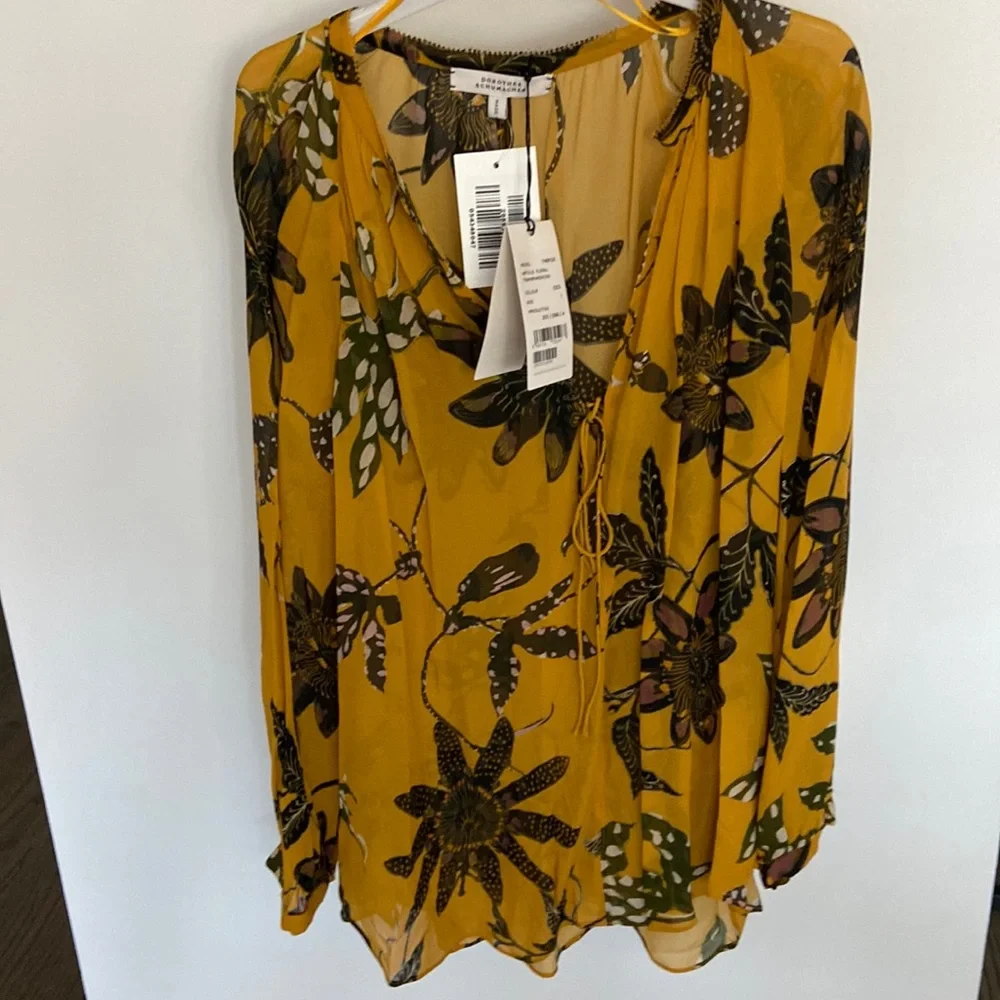 NWT Dorothee Schumacher Floral Transparencies silk top small size 1 - Picture 2 of 5